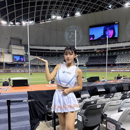 個人舞者 - 77 S0003968 潮流娛樂 SHOWGIRL模特兒經紀公司