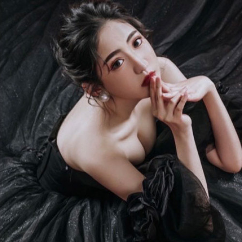 Chloe Hsu  潮流娛樂 SHOWGIRL模特兒經紀公司