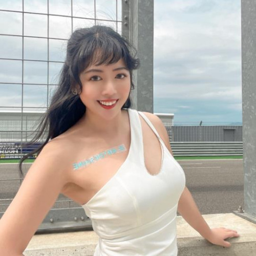 Bella  潮流娛樂 SHOWGIRL模特兒經紀公司