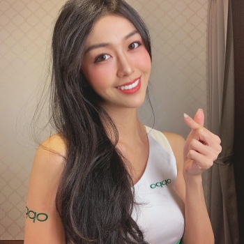 艾琳 Erin S0002497 艾琳 Erin S0002497