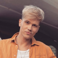 Leroy B0004319 : 潮流娛樂是擁有大量SHOWGIRL/舞者/模特兒/主持人/網紅/活動企劃的專業經紀公司