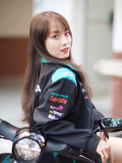 蓉蓉 S0004039