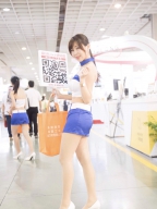主持人安娜 S0002161