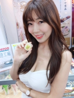 主持人安娜 S0002161