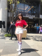 主持人安娜 S0002161