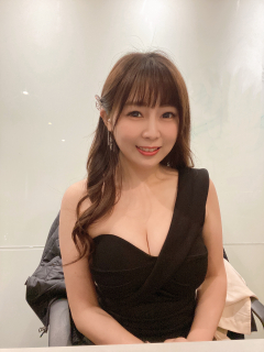 主持人安娜 S0002161