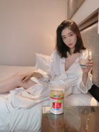 olivia S0000379