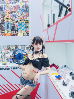 小艾啾啾 S0003483