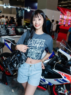個人舞者 - QENA 葵娜 S0003610