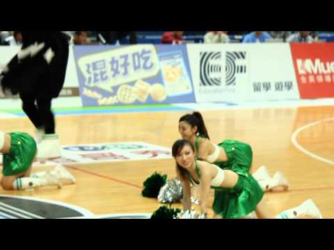 20150315 鋼鐵艾(小艾) SBL 季後賽 台啤啦啦隊中場舞蹈表演