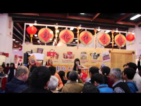 主持人:林小2
https://www.facebook.com/LoveMiTwo